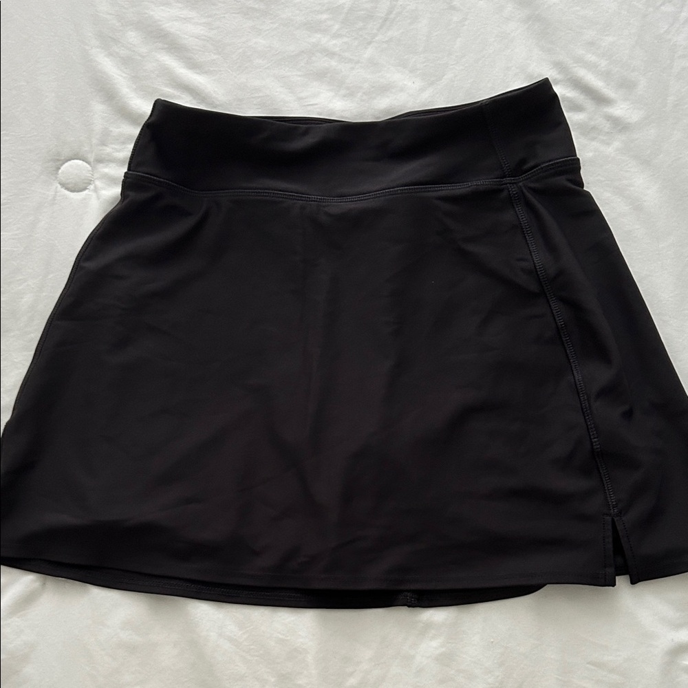 Old Navy  Black Women's Skirt with shorts under - Powersoft